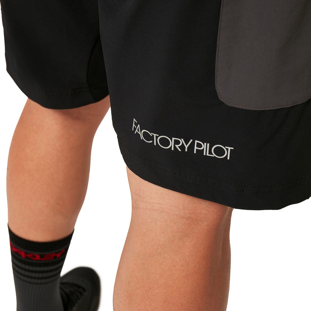 OAKLEY MTB Shorts Maven Cargo